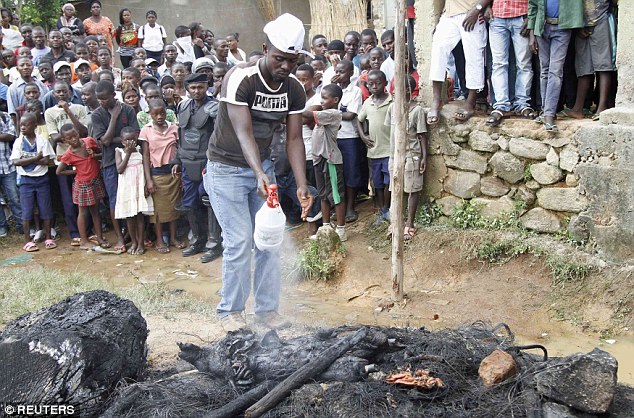 Congolese mob kills and eats suspected ISIS member 2