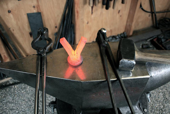 Faram Forge - Building a bending fork