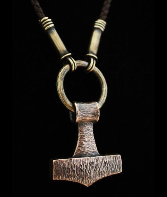 Faram Forge - hammer pendant
