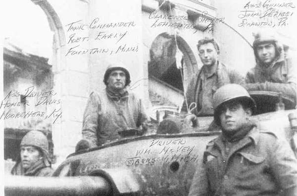 German Panther tank fighting an American T-26 Pershing near the cathedral during the Battle of Cologne. The 3rd Armored Division was supporting advancing Allied infantry. 