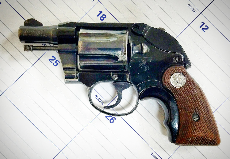 My Colt Agent a couple of days before we mounted the shroud.