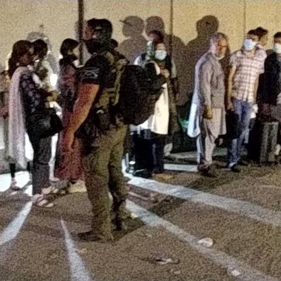 French SOF personnel evacuating people for the Kabul Airlift