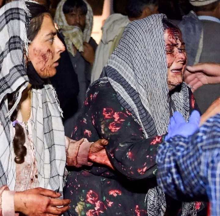 Unidentified local women reportedly wounded during the attacks on Abbey Gate and the Briton Hotel. 