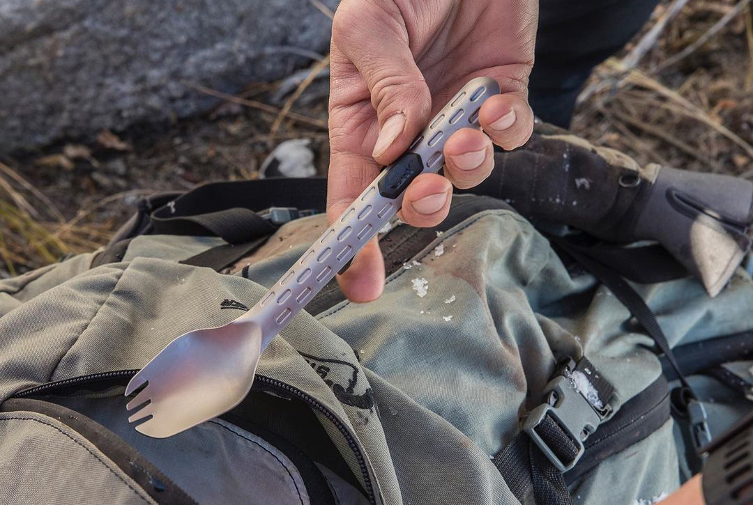 Gerber Devour in Titanium