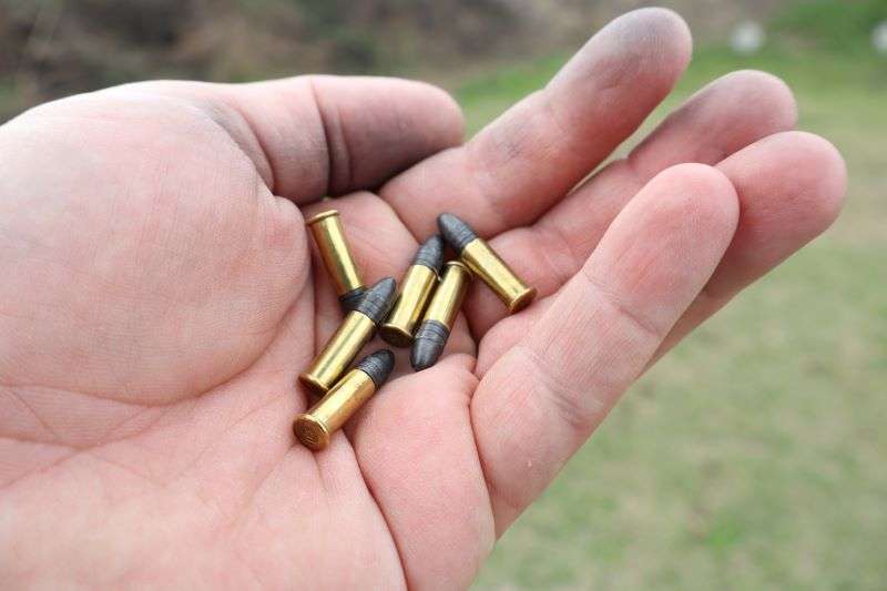 22 long rifle cartridges