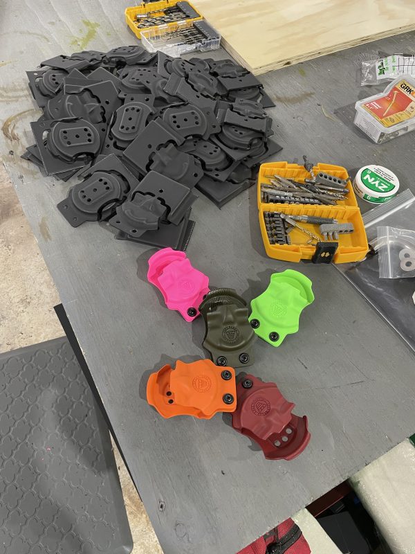 Dip can holster in various colors