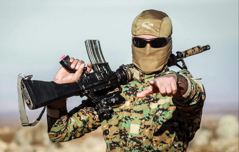 B-AREV sourced image of a Kurdish YPG fighter in Syria.